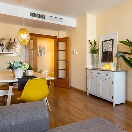 Apartamento Cris Ii,emir 1-piscina Gym & Parking, Parque De Las Ciencias *