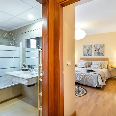 Apartamento Apartamento Cris Ii,emir 1-piscina Gym&parking, Parque De Las Ciencias