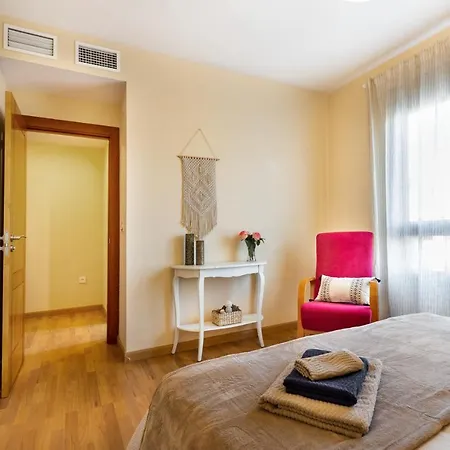 Apartamento Cris Ii,emir 1-piscina Gym & Parking, Parque De Las Ciencias *